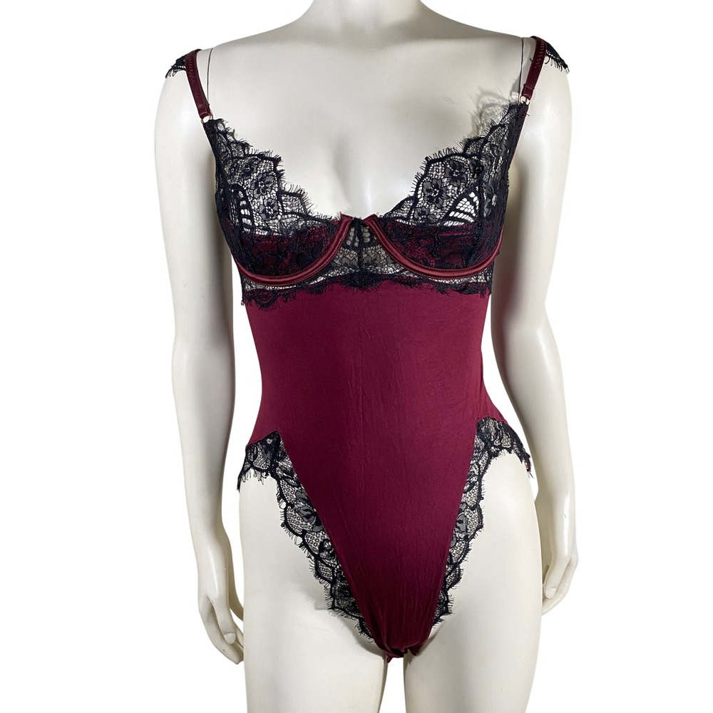 Oh La La Cheri Burgundy Eyelash Lace Underwire Bodysuit Open Back Stretch Jersey
